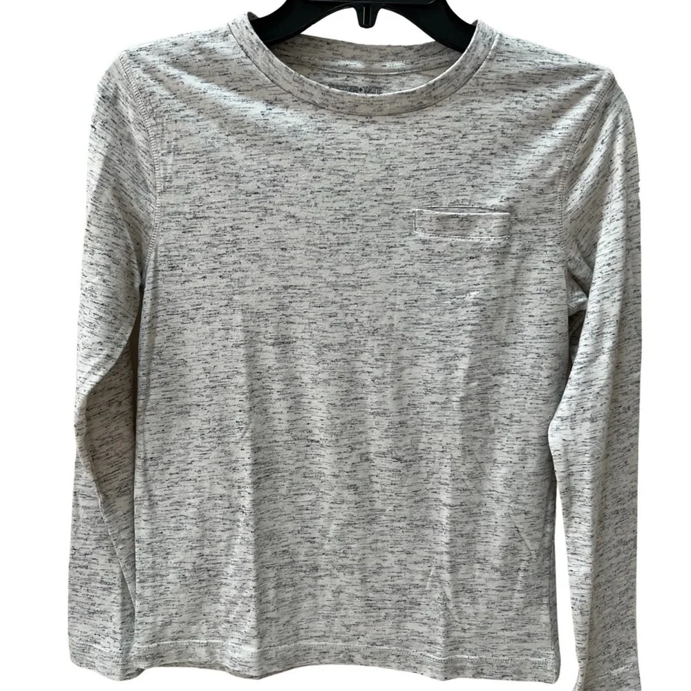 2 Tucker & Tate long sleeved tshirts Heather cream & Gray/teal striped size M